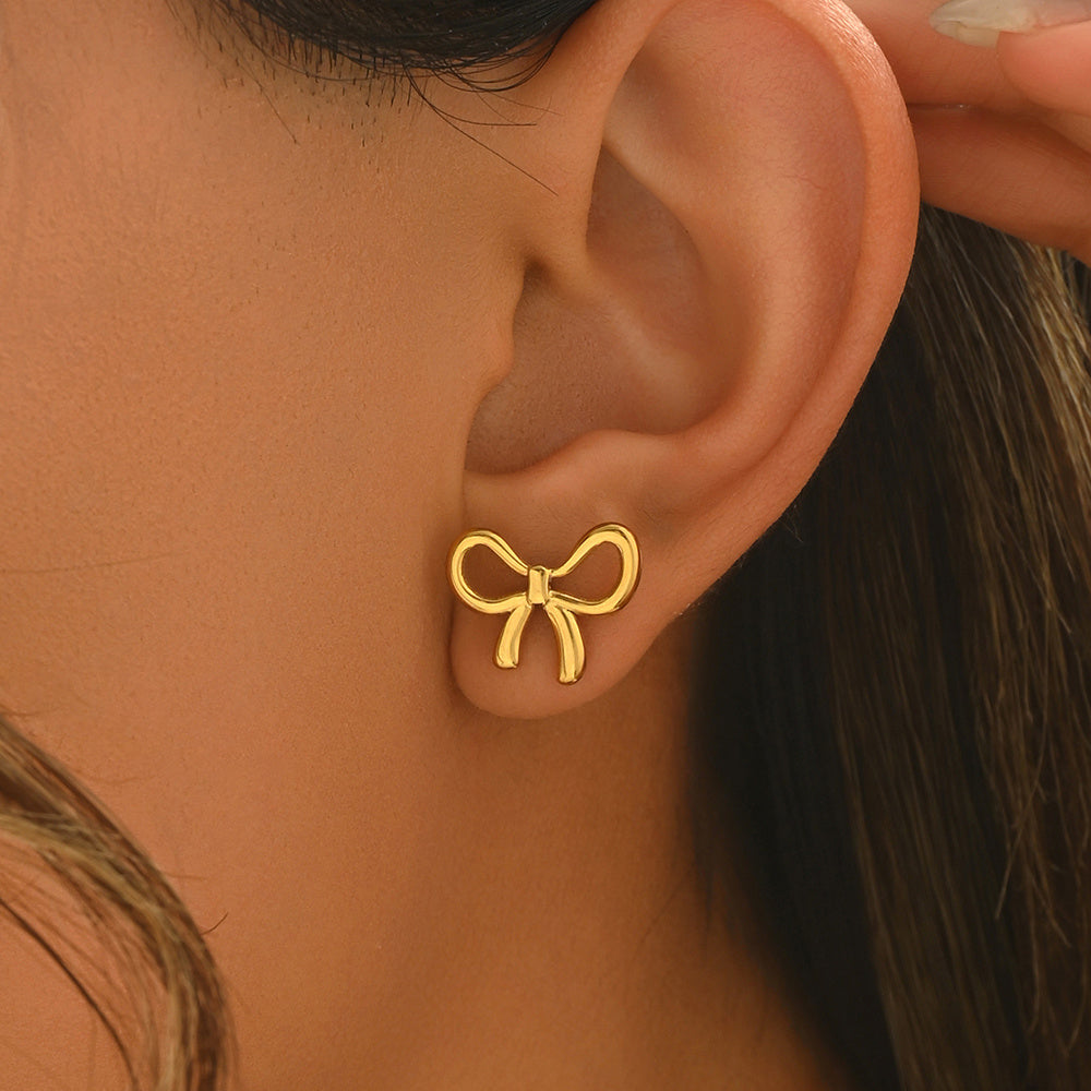 Auravelle Polished Bow Earrings – A Touch of Playful Elegance