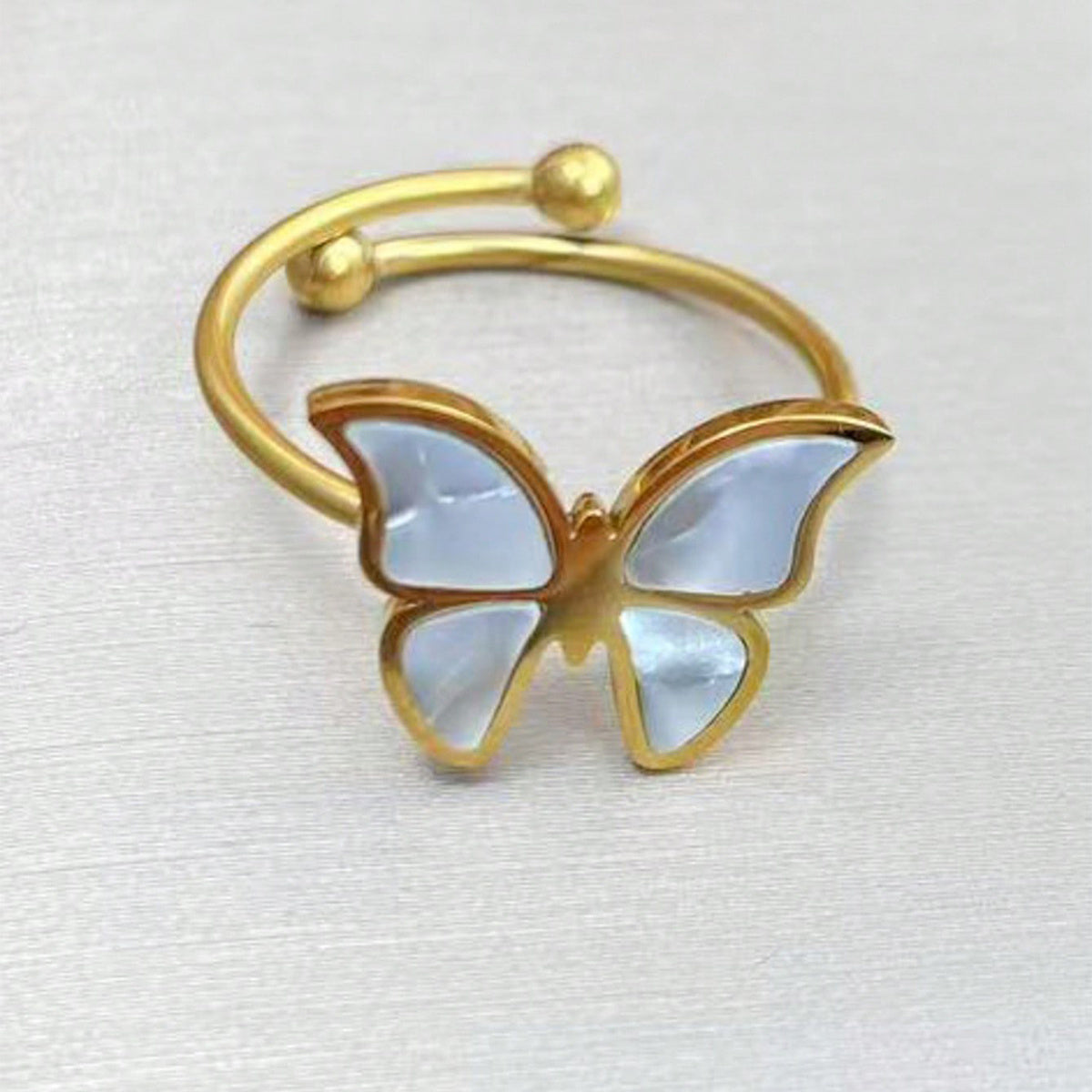 Auravelle 4-Piece Butterfly Jewelry Set – Embrace Elegance & Whimsy