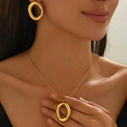 Auravelle Irregular Round Necklace & Earrings Set – Bold Elegance with a Modern Twist