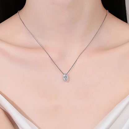 Auravelle Moissanite Pendant Necklace – Handcrafted Elegance, Sustainably Made